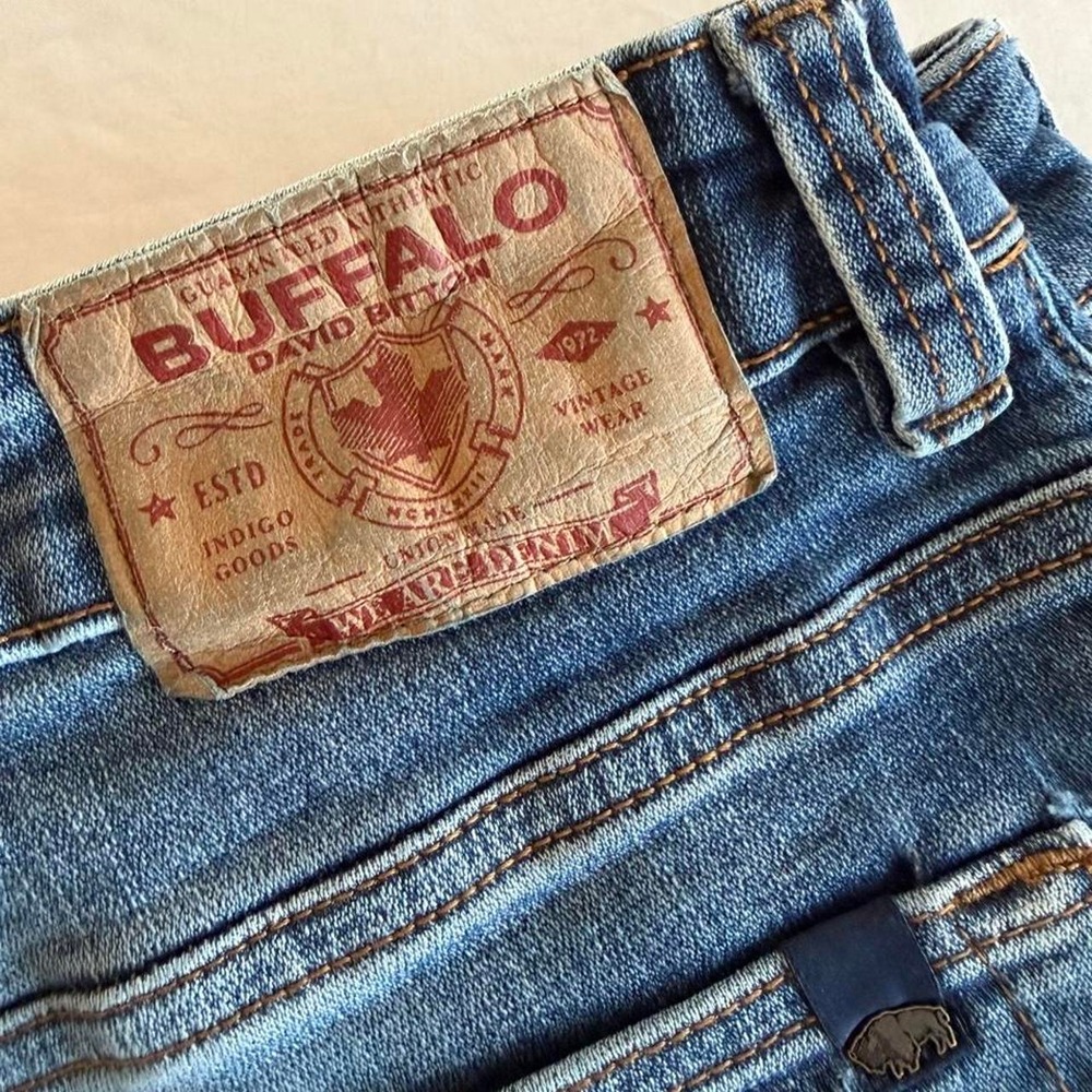 Buffalo David Bitton blue denim jeans size 34